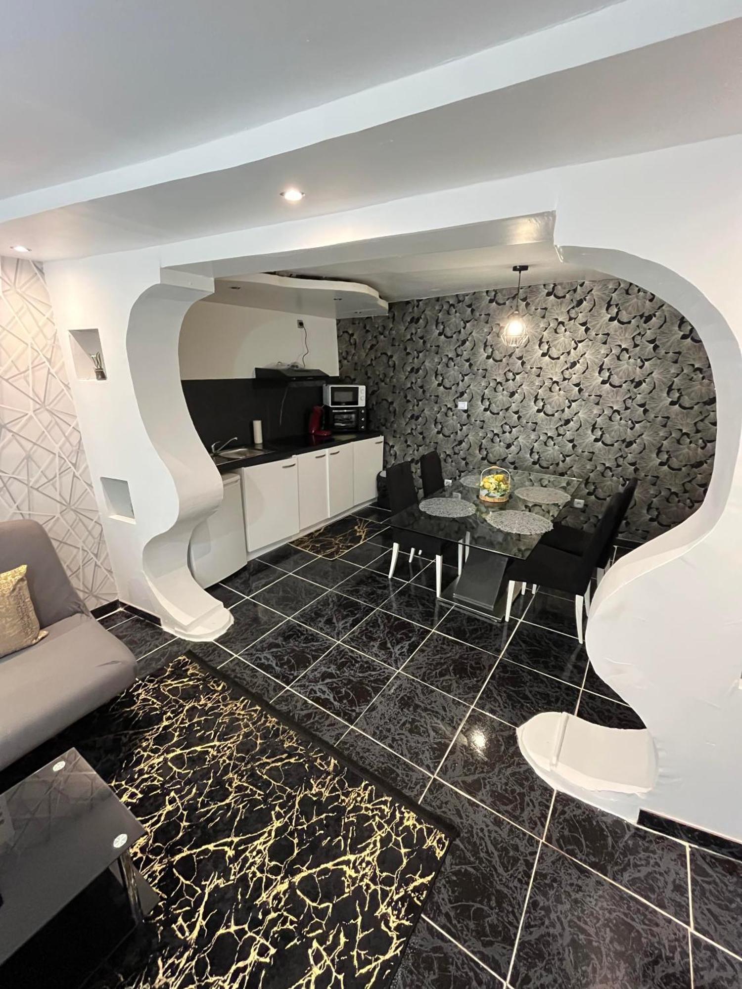 Appartement Diamant Saint-Junien Esterno foto