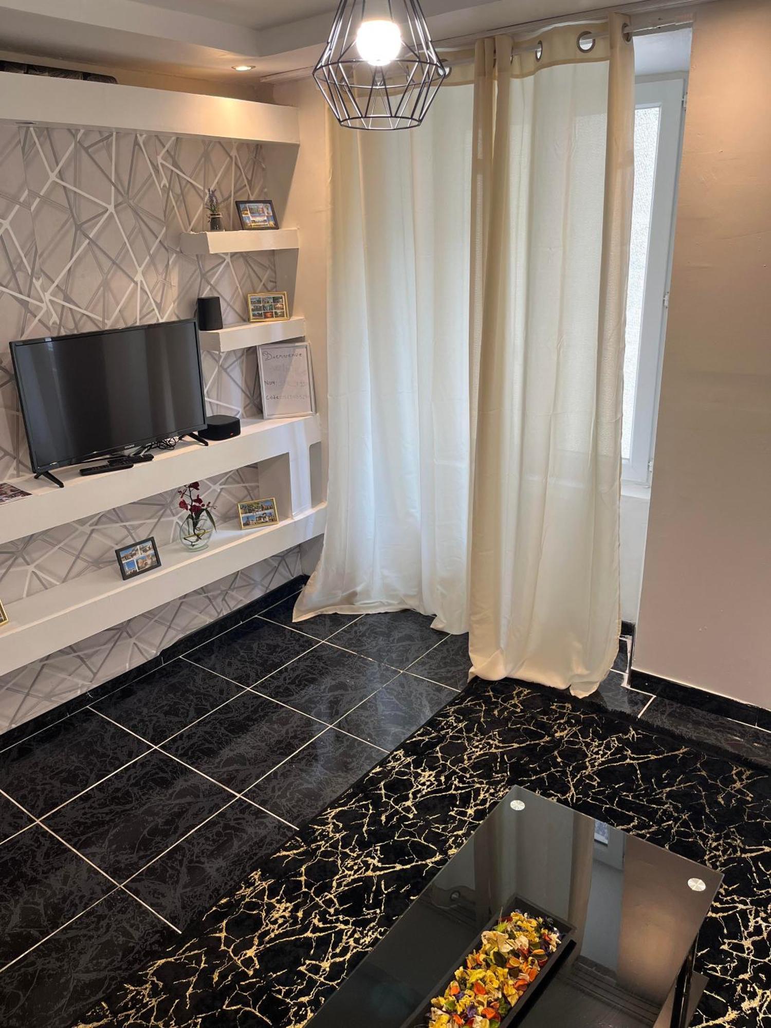 Appartement Diamant Saint-Junien Esterno foto